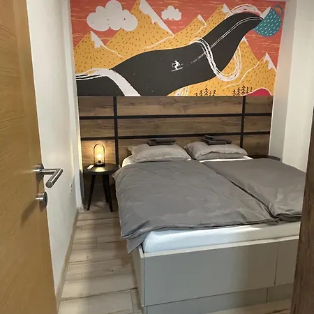 Snow Pine Apartament